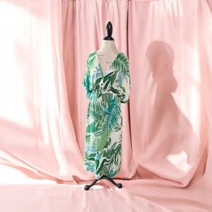 Palm Paradise Midi Dress – Lightweight & Flowy